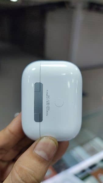 Airpods pro 4