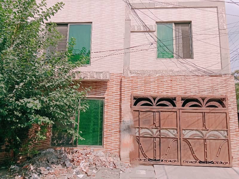 4 Marla corner with Gas Dubble storey house available for sale in military account society college Road Lahore 0