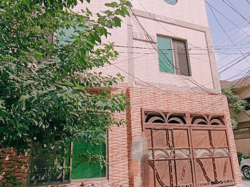 4 Marla corner with Gas Dubble storey house available for sale in military account society college Road Lahore 2