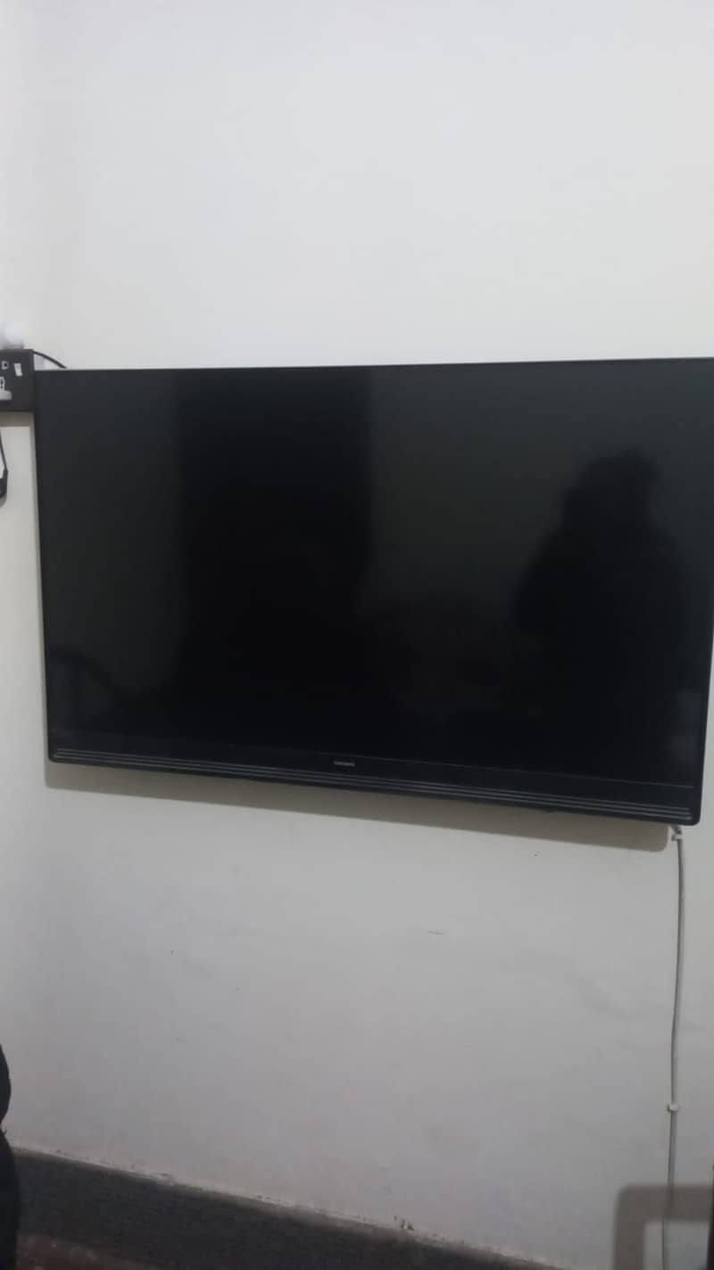 Samsung 43 inch LCD/For sale 1