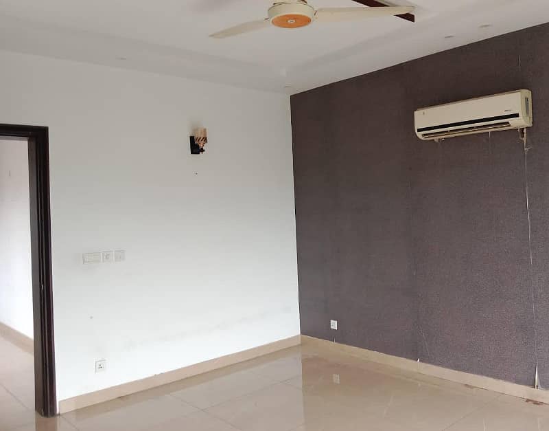 Upper Lock 2 Beds 1 Kanal Brand New Upper Portion Rent in Ex Park View DHA Phase 8. 0