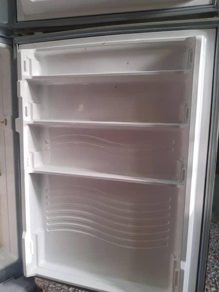 Dawlance Refrigerator for sale. "URGENT SELLING" 6