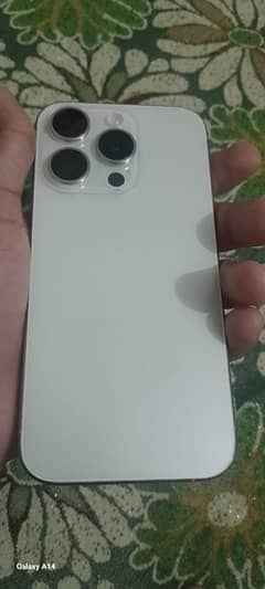 iphone 15 pro 256 mgb nonpta jv  whitetitanium 10/10 non pta jv