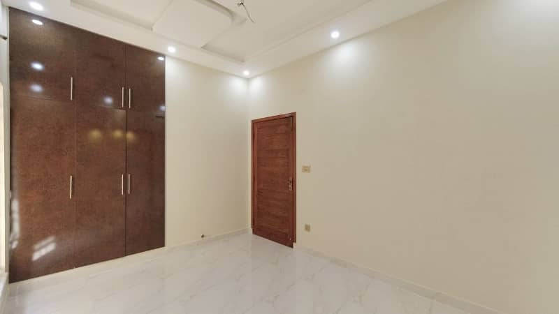 To sale You Can Find Spacious Prime Location House In OLC - Block A 18