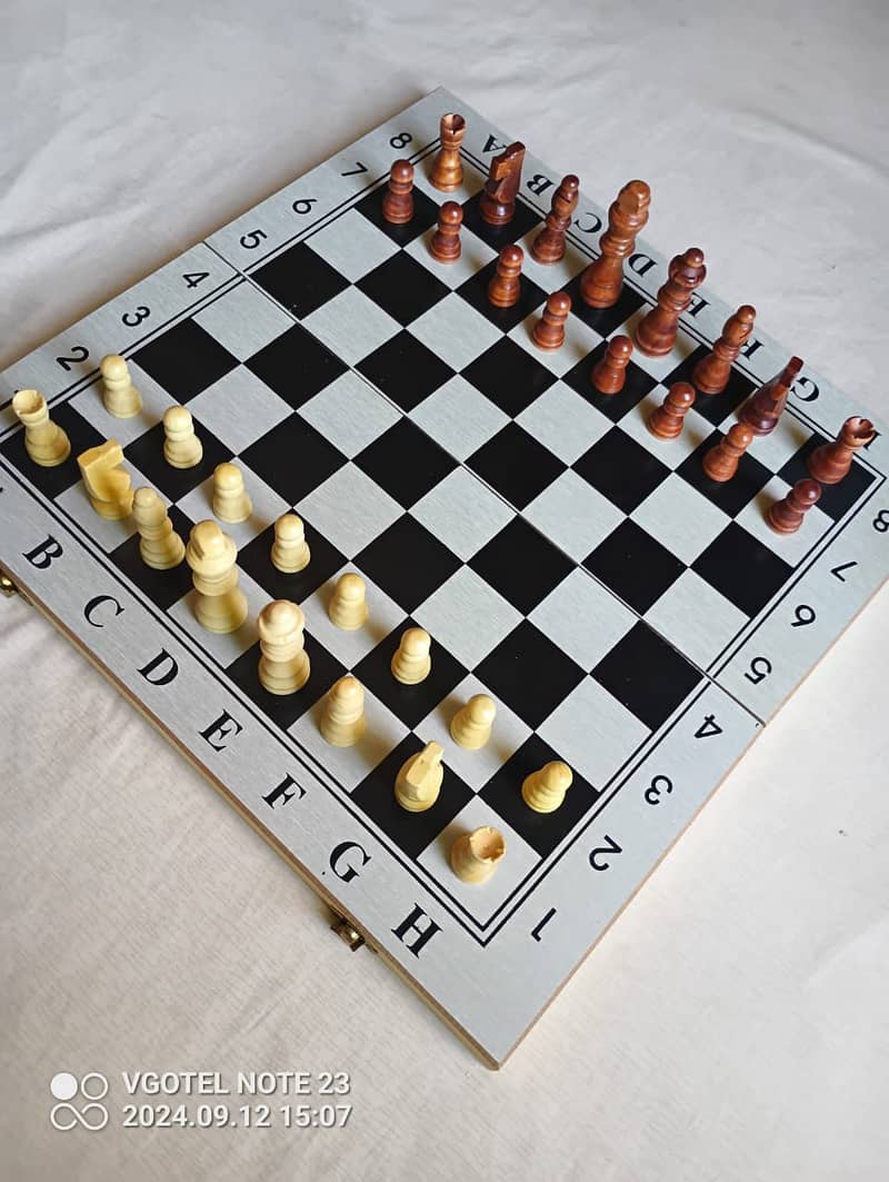 Chess Set 0