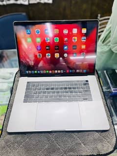 Macbook Pro A1707 Mid 2017 model 0