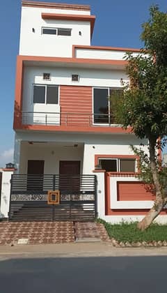 3.50 MARLA NEAR TO PARK BRAND NEW MODREN DESIGN HOUSE FOR SALE IN NEW LAHORE CITY PHASE 2 C BLOCK. 0