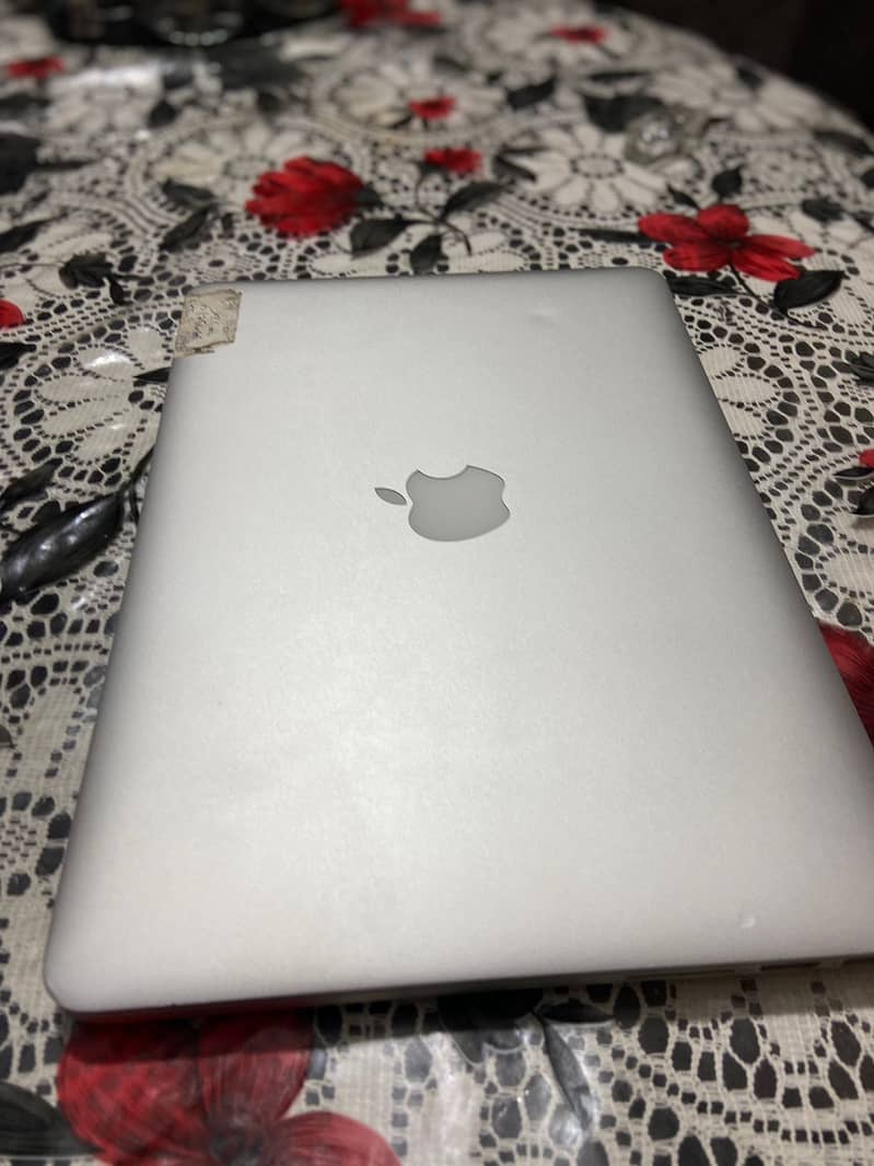 MACBOOK PRO  2012 4