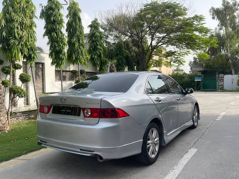 Honda Accord 11