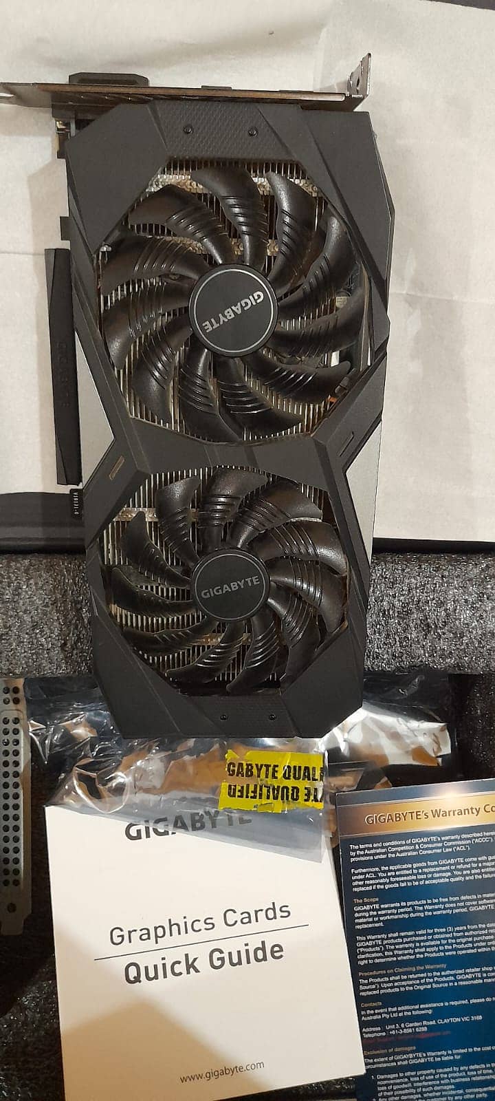 Graphics Card Gigabyte GTX 1650 Super - 37.5K 5