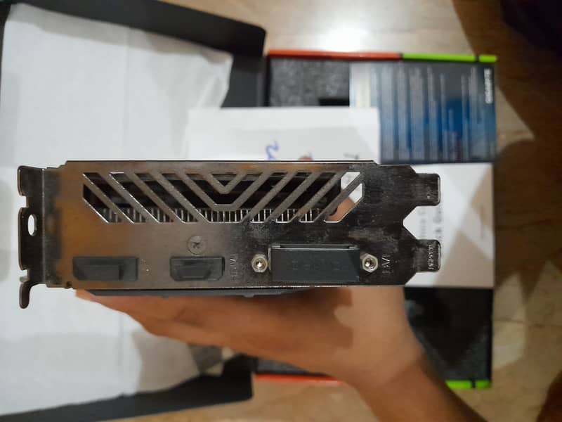 Graphics Card Gigabyte GTX 1650 Super - 37.5K 7