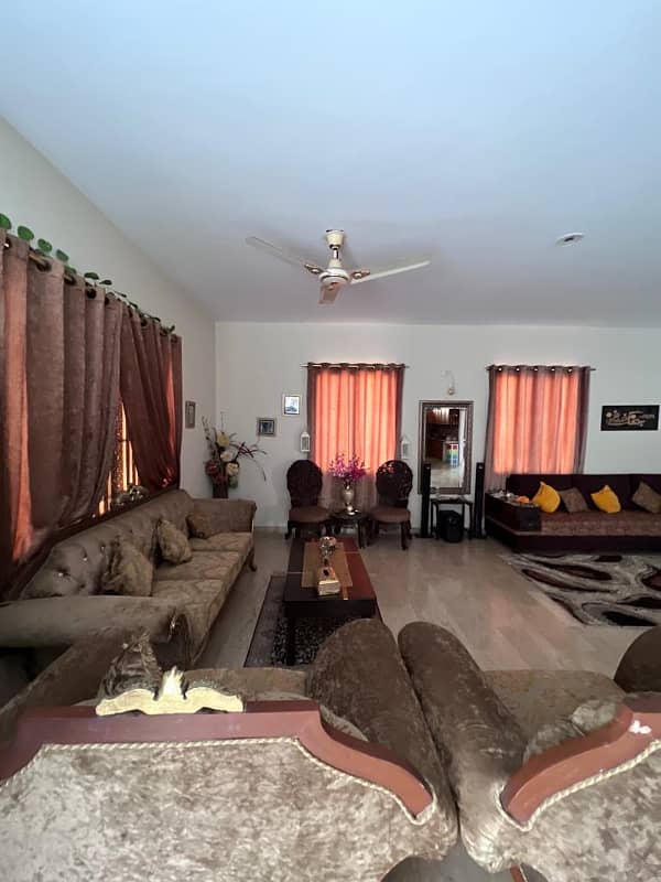 Well Maintained 400 Sqyds G+ 2 House For Sale In PIA Society Block 9 1