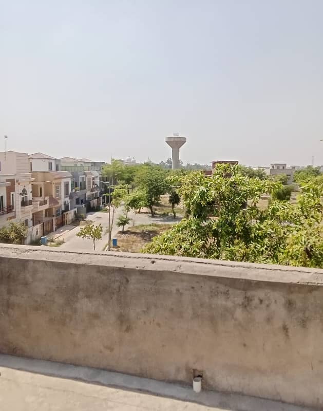 4.25 MARLA GREW STRUCTURE MODERN DESIGN FOR SALE IN NEW LAHORE CITY PH 1 OVERSEAS BLOCK. 5