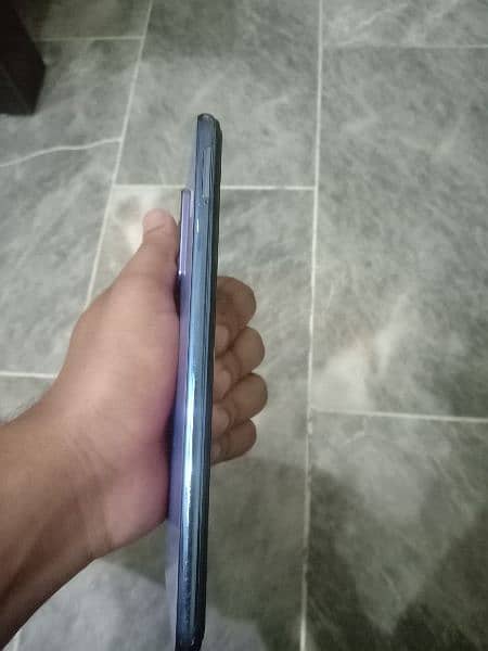 Vivo v21e 1