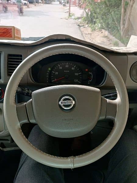 Nissan Clipper 2014 12