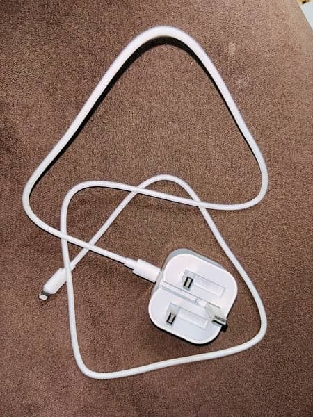 iPhone charger 20w original C type to iOS 2