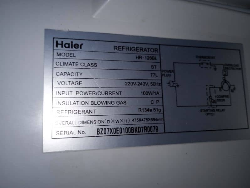 Haier Room Fridge Very Good condition HR-126BL 6