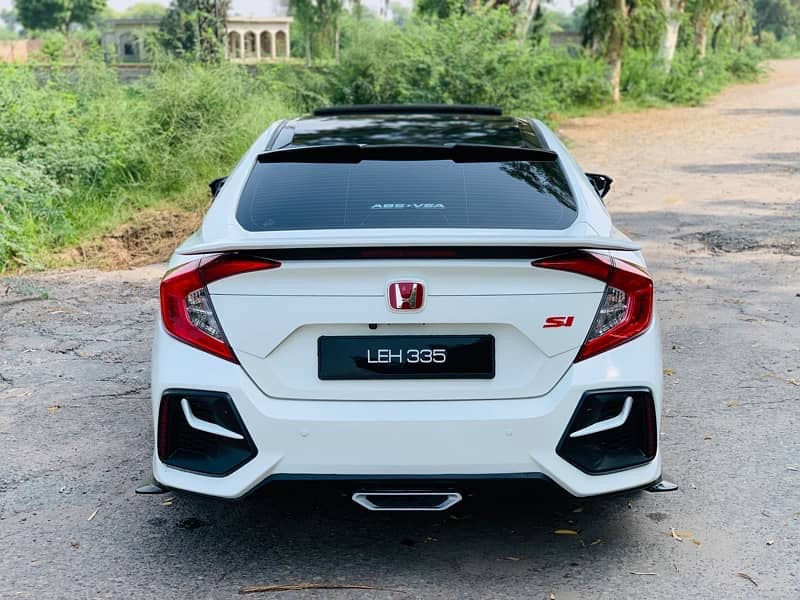 Honda Civic Oriel 2016 6