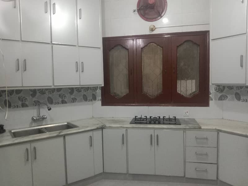 10 Marla Beautiful House Available For Rent Phase 3 Z Block 18