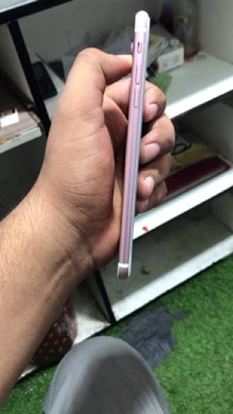 iPhone 7plus pta 128gb battery change 3