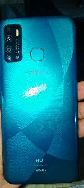 Infinix Hot 9 4 128 with box far sale urgent 11