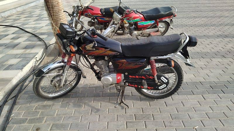 HONDA CG125 2