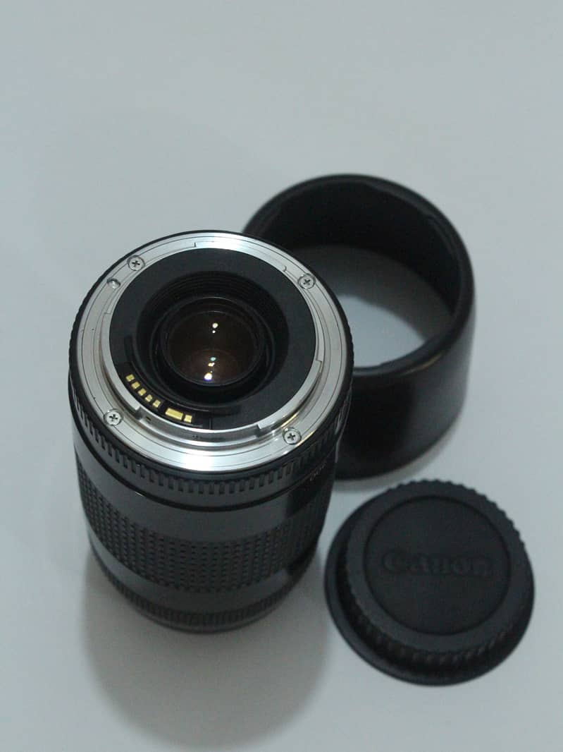 Canon 75-300mm Lens with Lens Hood | Made in Japan | Excellent Cnditon 4