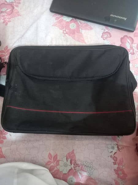 LAPTOP LENOVO G50-30 WITH BAG CHARGER 8