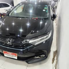 Honda Fit hybird 2016 modell prl black