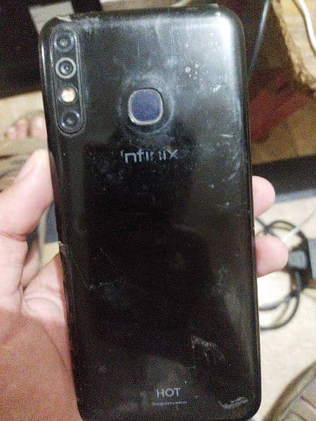 infinix hot 8 4/64 1