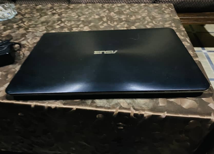 Asus laptop 8