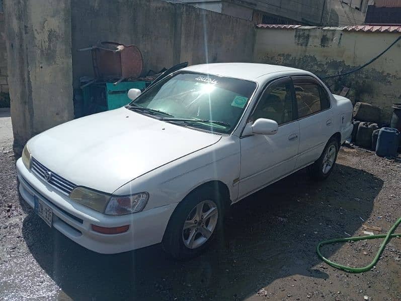 Toyota Corolla XE 1995 import 2013 1