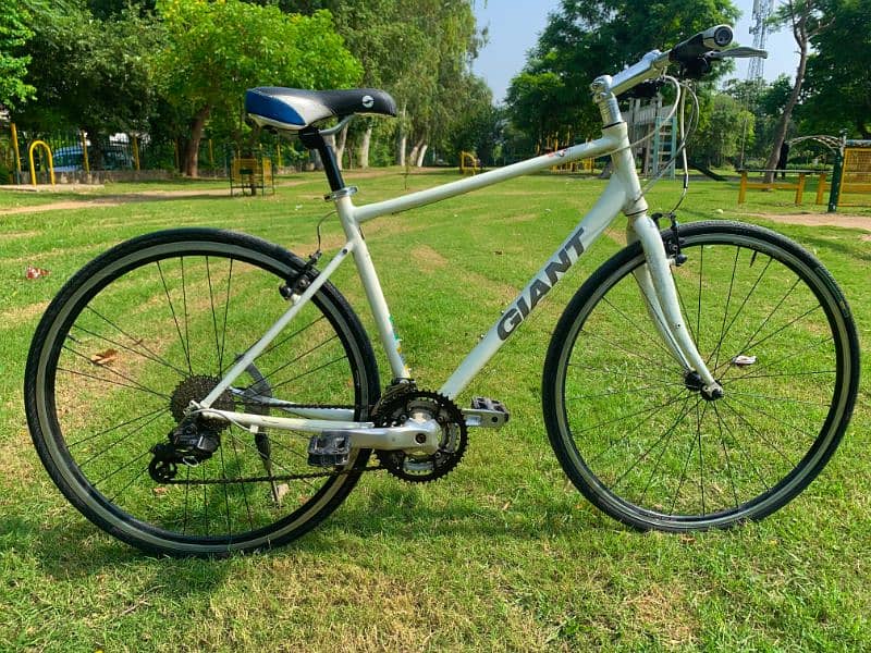 Cannondale, Giant Hybrid/Mountain Bicycles 4