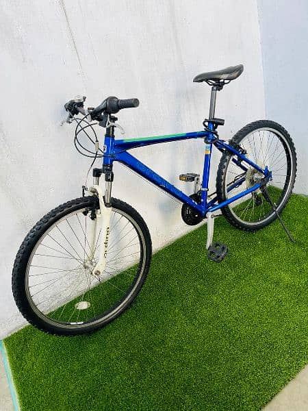 Cannondale, Giant Hybrid/Mountain Bicycles 8