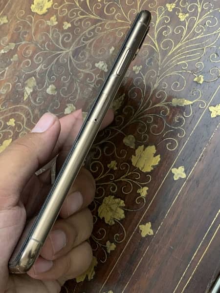 Iphone XS Max 64GB PTA Approved 3