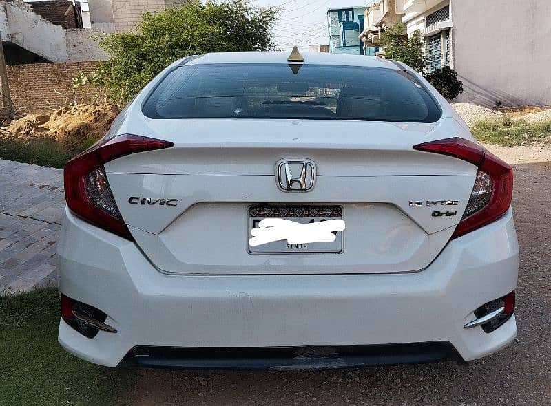 Honda Civic Oriel 2018 8