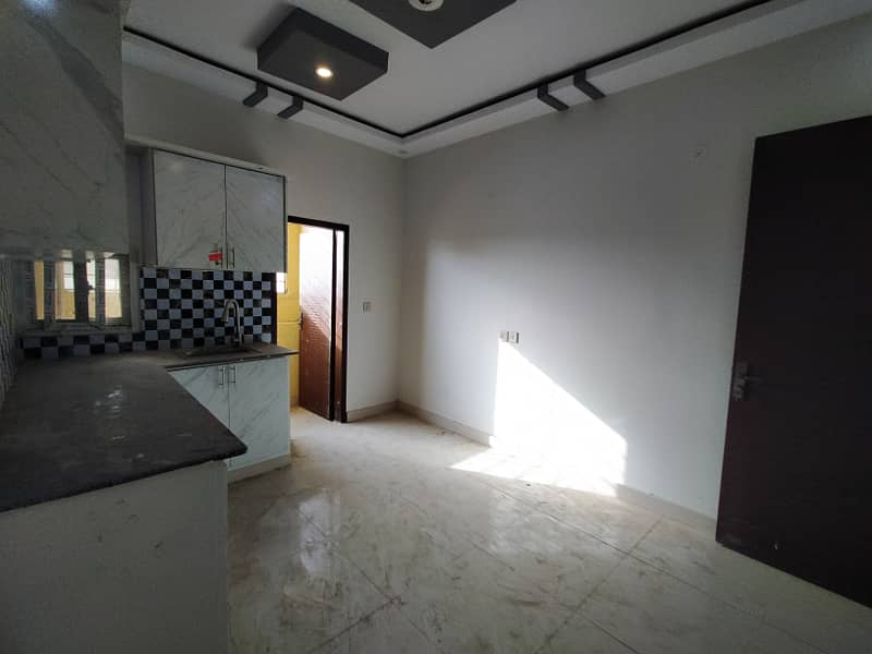 2 Bed Lounch Flat For Sale Fourth Floor - Lift Available 11