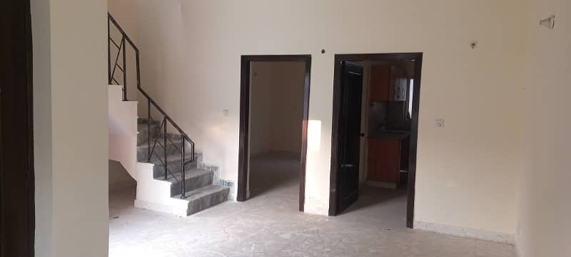 40 Feet Road Beautiful House For Rent In Eden Abad Lahore Main Road Near Ring Road Dha 11 Rahbar Khayaban E Amin 6