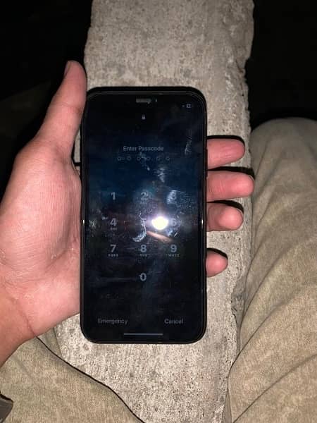 iphone xr 64Gb non pta 4