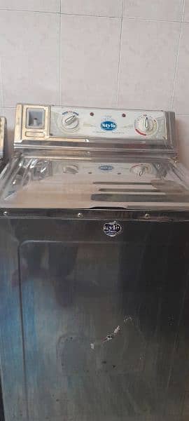 Washing machine n dryer for sale 3