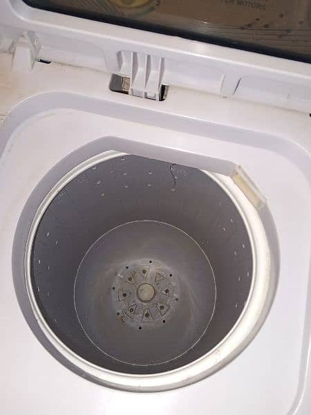 M zee washing machine for sale 1