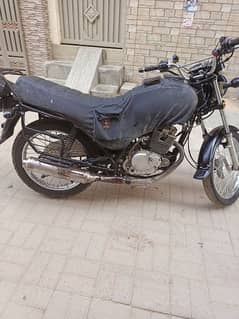 Suzuki GS 150