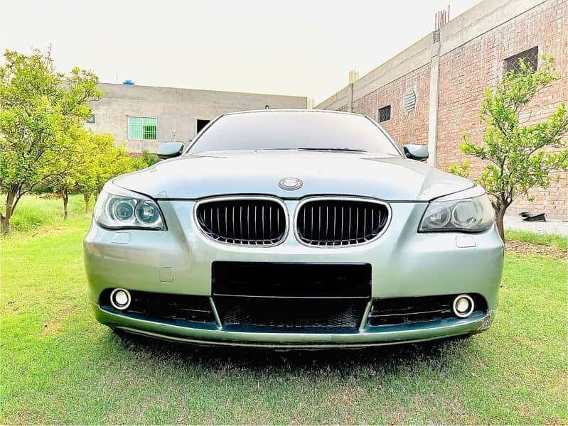 BMW 5 Series 2005 0