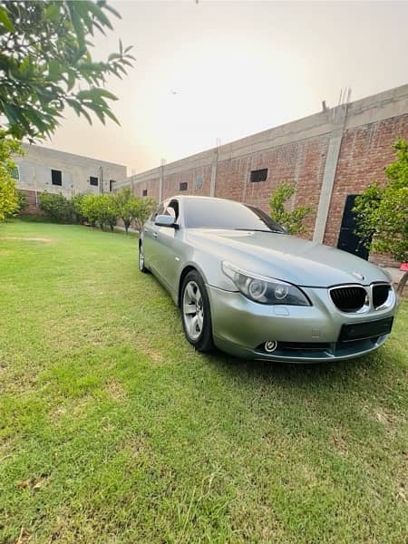 BMW 5 Series 2005 4