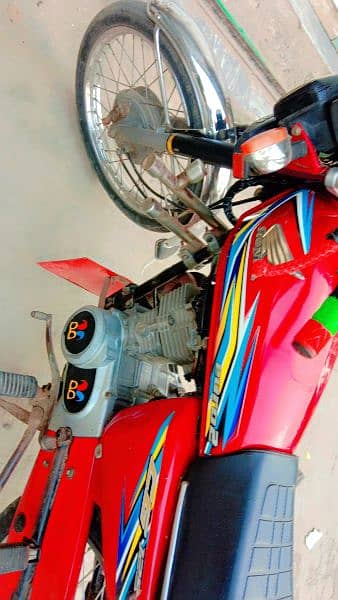 Honda 125 Red Color Total Genuine for sale in Faisalabad 7