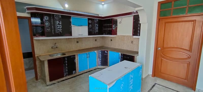 Portion For Sale 3 Bedroom Drawing And Lounge Vip Block 14 9