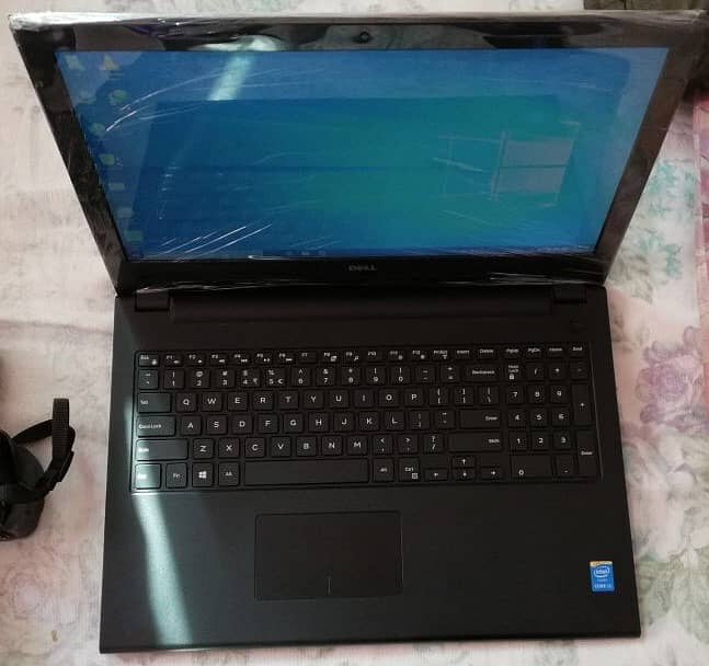 Dell Inspiron 3543 Core i3 5th Generation 9