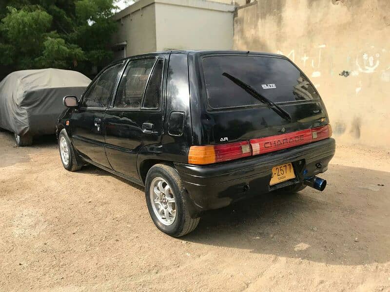 Daihatsu Charade 1989 4