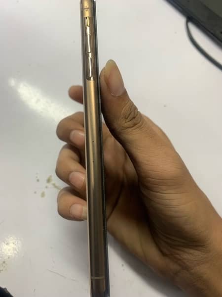 IPhone xs max 64gb Pta approve 2