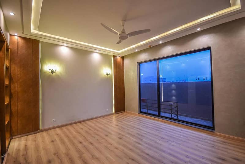 One Kanal Ultra Modern Bungalow Situated At Most Prime Location Near Park And Market 25